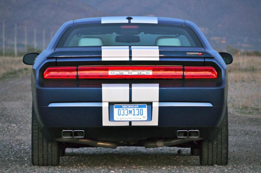  Dodge Challenger SRT8 392 2011 года  (фото 64 из 115)